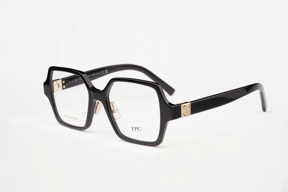 Givenchy GV50050F 052